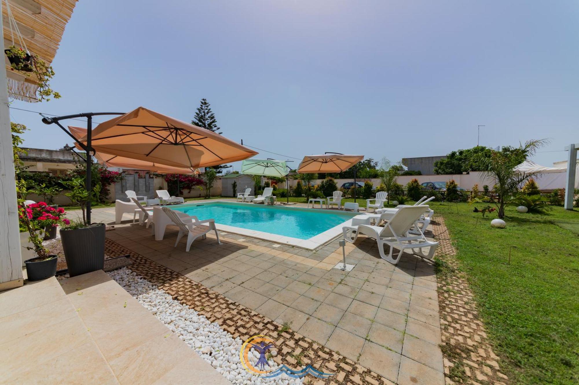 Villa Leonardo San Foca - Room, Pool & Restaurant Экстерьер фото