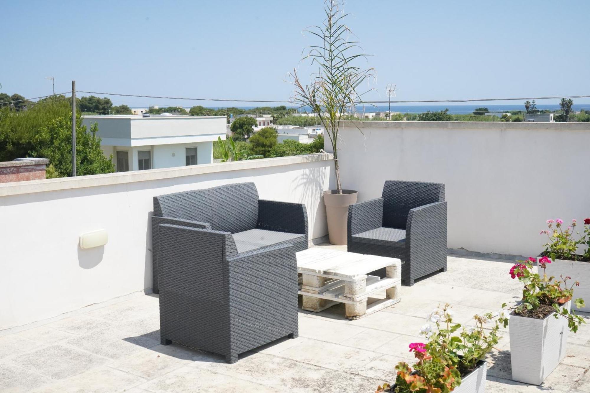 Villa Leonardo San Foca - Room, Pool & Restaurant Экстерьер фото
