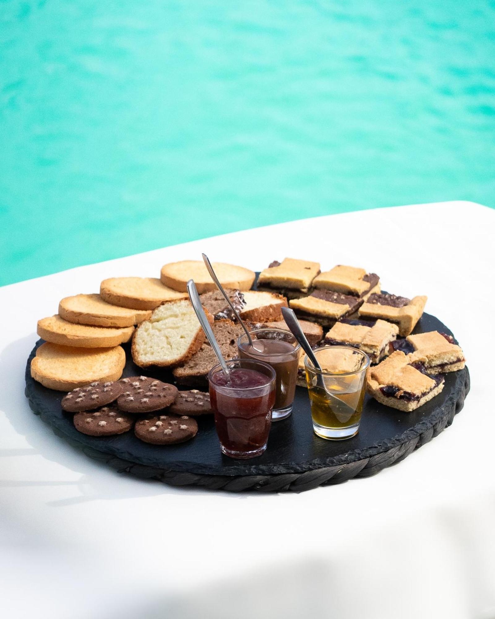Villa Leonardo San Foca - Room, Pool & Restaurant Экстерьер фото